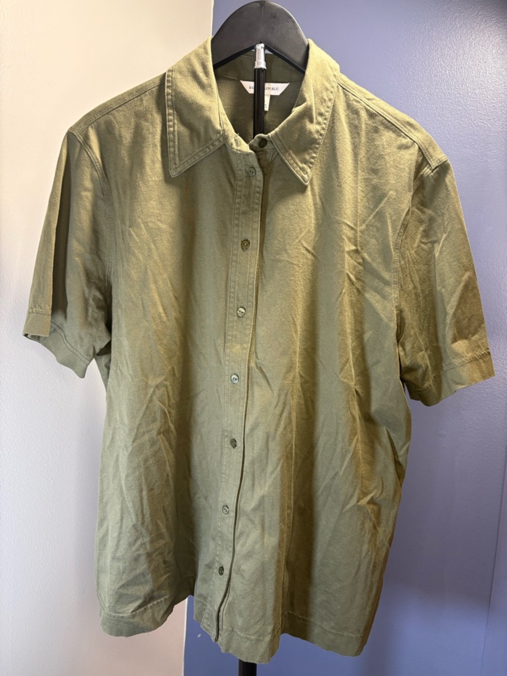 Banana Republic Olive Short-Sleeve Button-Down Shirt